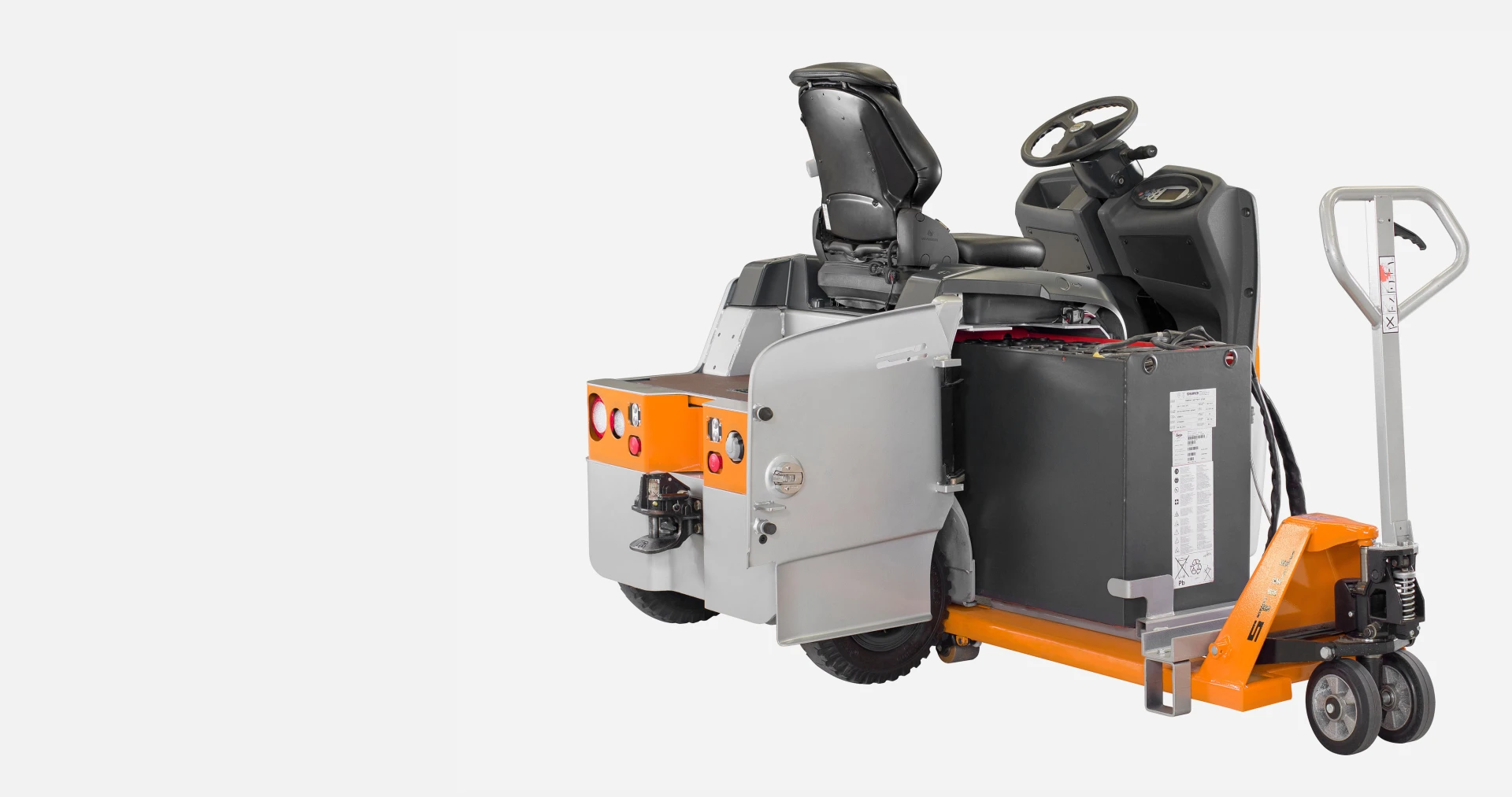 XE ĐẦU KÉO ĐIỆN TOW TRACTOR STILL LTX 70 16 Einsatzbilder 4096x2160 LTX 70 80 Batteriewechsel 1