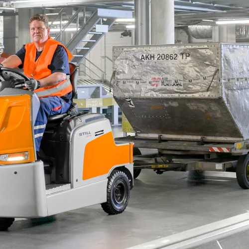 XE ĐẦU KÉO ĐIỆN TOW TRACTOR STILL LTX 70 7 Galerie 4096x2160 DSC4821